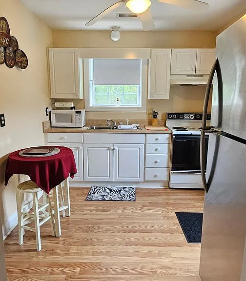 7348 Highmarket St — Photo 11