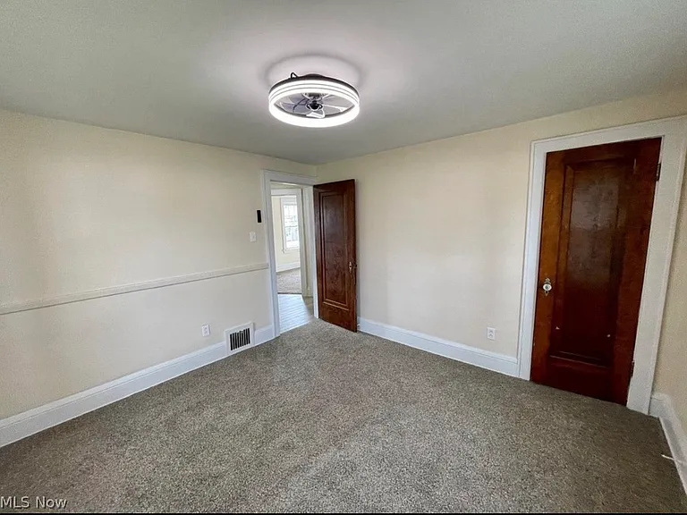 844 Cordova Ave — Photo 7