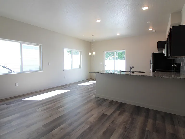 5772 W Albany Pl #120 — Photo 2