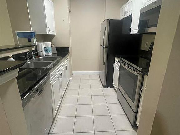 2nd image of 780 S Sapodilla Ave APT 214