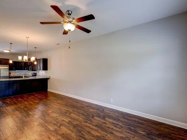 310 Rowlette Cir, Murfreesboro, TN 37127