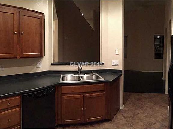 2nd image of 3975 N Hualapai Way Unit 253