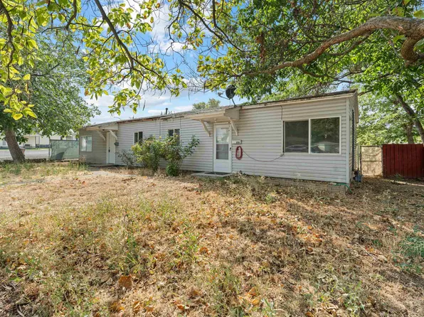 816-818 9th St, Clarkston, WA 99403