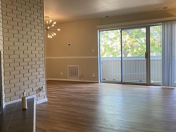 3rd image of 18203 Chalet Dr APT 4