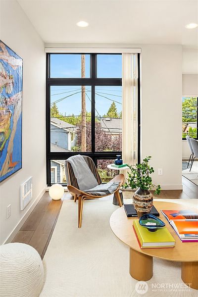 4th image of 3211 California Avenue SW