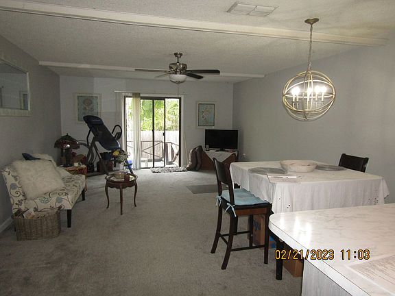 3rd image of 9 Village Dr