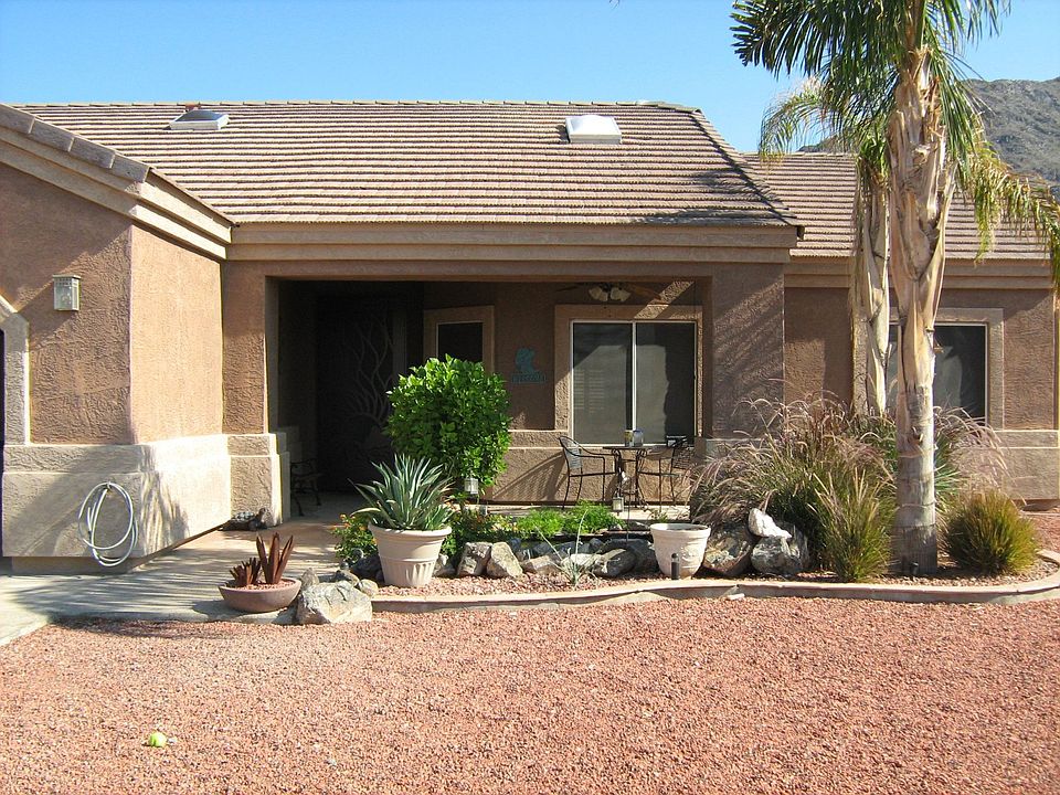 2nd image of 3841 W Calle Poco