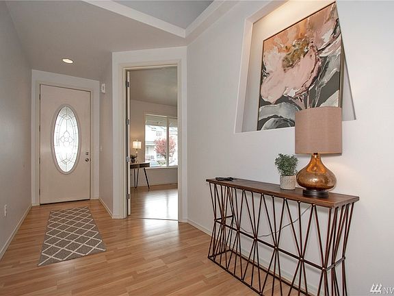 4th image of 17823 25th Ave E