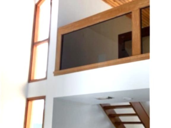 Open Hallway to Second Story Bedrooms