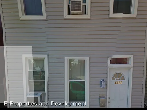 5211 Kent Way photo 1