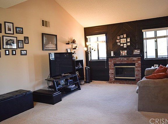 4th image of 27069 Crossglade Ave Unit 6