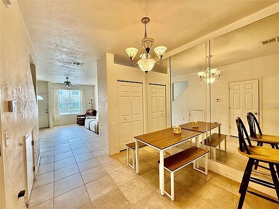 3rd image of 3901 SW 20th Ave APT 107