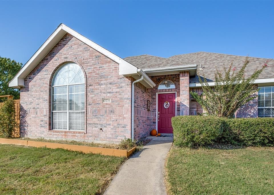 1st image of 2234 Brookview Dr