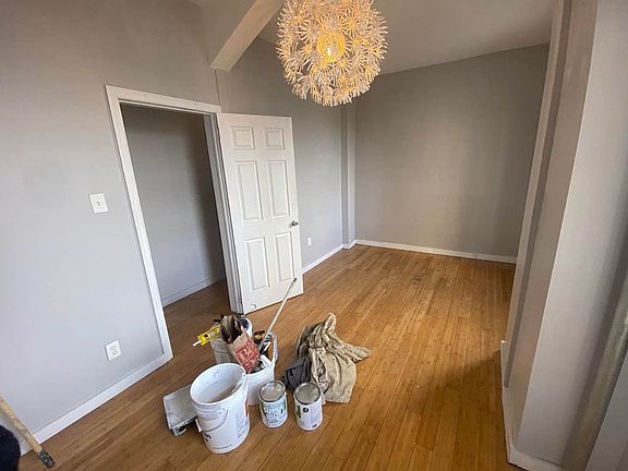 4th image of 92 Wadsworth Ave #19