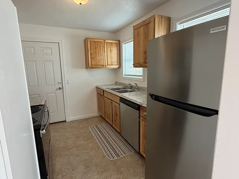 178 S Main St #148 — Photo 5