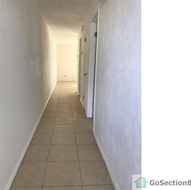 2nd image of 421 Silver Beach Ave APT 3
