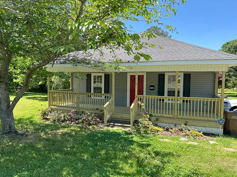 818 Grier St — Photo 1