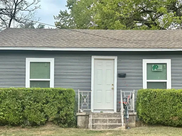 135 19th St NE, Paris, TX 75460