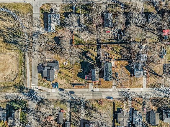 2nd image of 117 N Arlington Ave