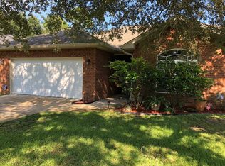 1749 Thomas St, Niceville, FL 32578
