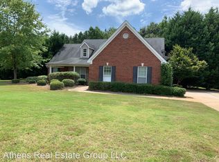 1060 Diamond Way, Bogart, GA