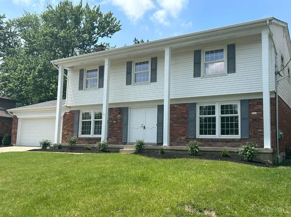 9499 Yellowwood Dr, Cincinnati, OH 45251