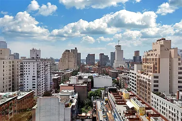 Rented by Engel & Völkers New York City