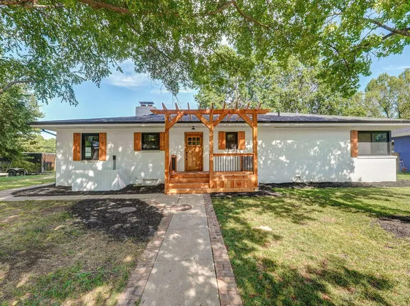 626 N Main Street, Mt Vernon, MO 65712