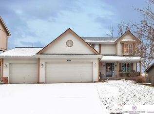15211 Gertrude St, Omaha, NE 68138
