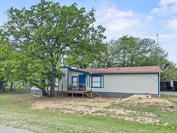 2nd image of 4330 Tamarack Dr