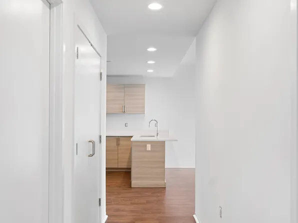 2030 Hudson Street image 242 of 284