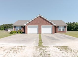119 Arabian Ln #B, Richlands, NC 28574
