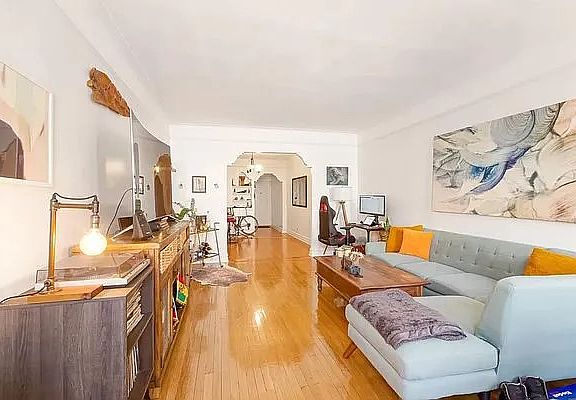4th image of 34-44 82nd St #4D