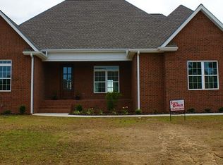 107 Chad Wayne Dr, Murray, KY 42071
