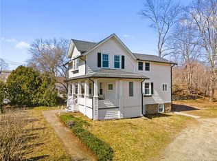79 Rope Ferry Rd, Waterford, CT 06385