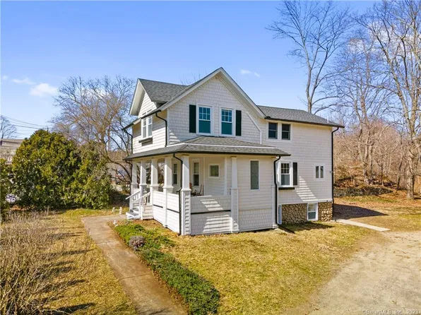 79 Rope Ferry Road, Waterford, CT 06385