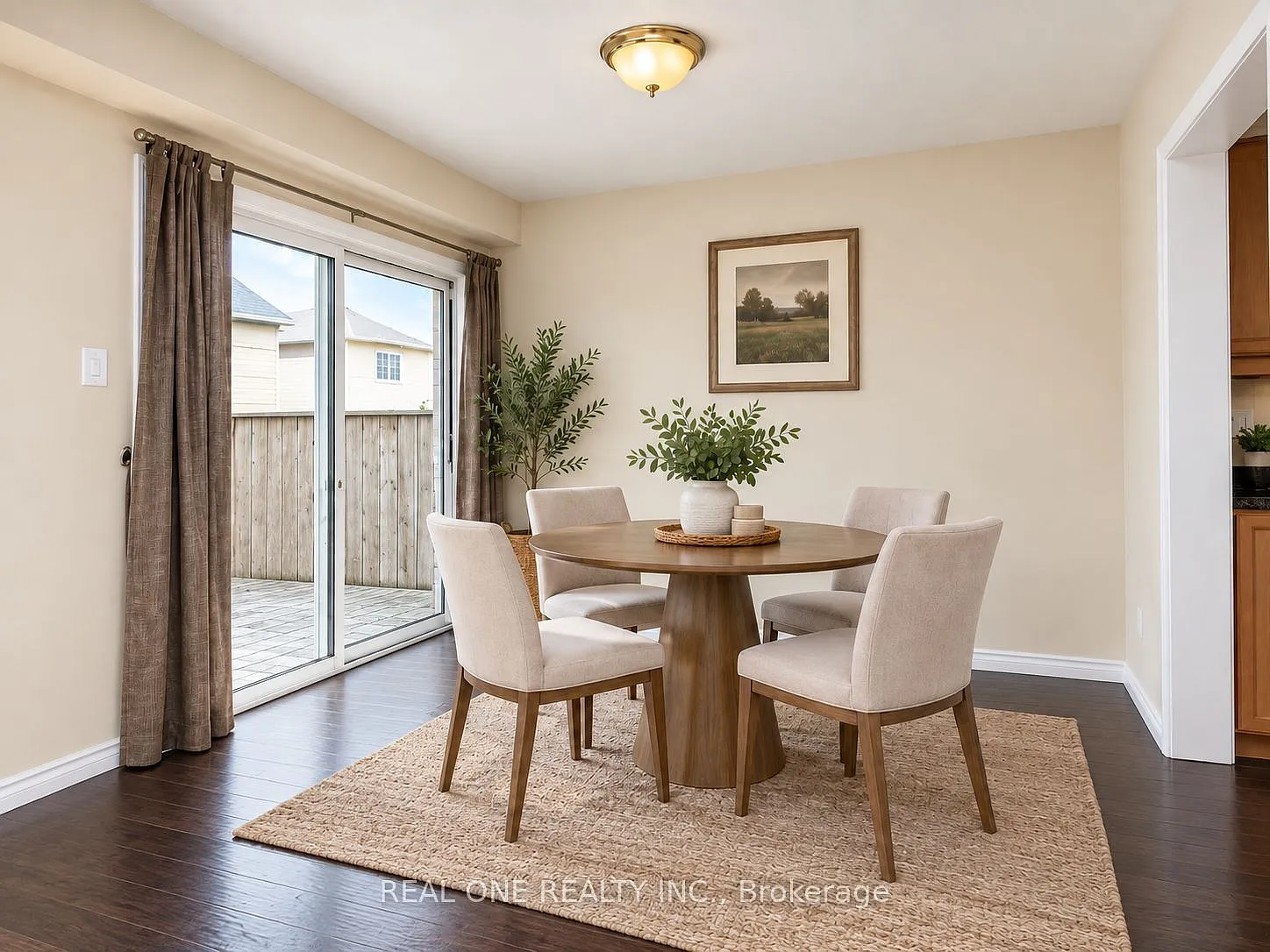 4 bed, $3,300 — Photo 4