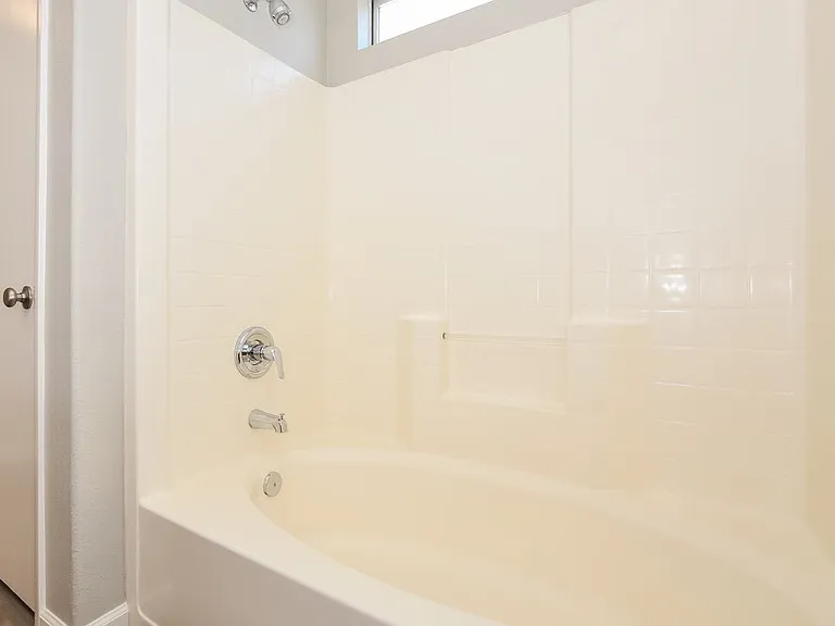 5014 Sapphire Light St — Photo 14