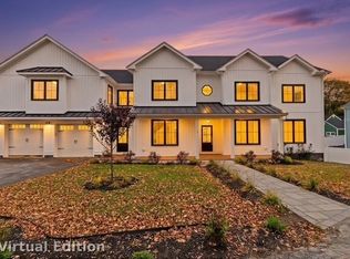 7 Lewis Ct, Hingham, MA 02043