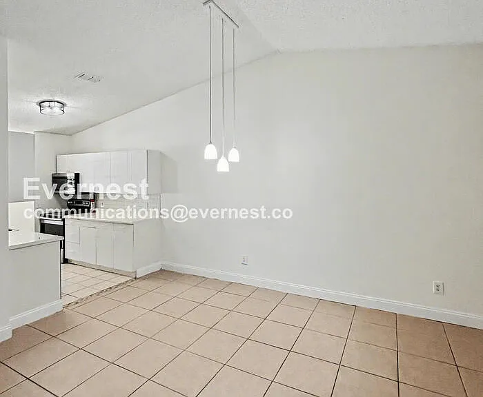 3436 Sunrise Villas Ct N — Photo 8