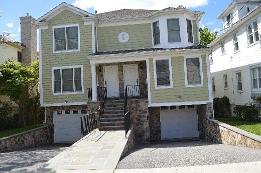 1st image of 41 Park Ln #41