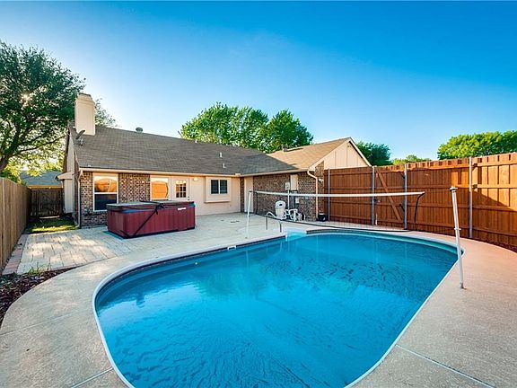 2nd image of 6824 Curry Dr