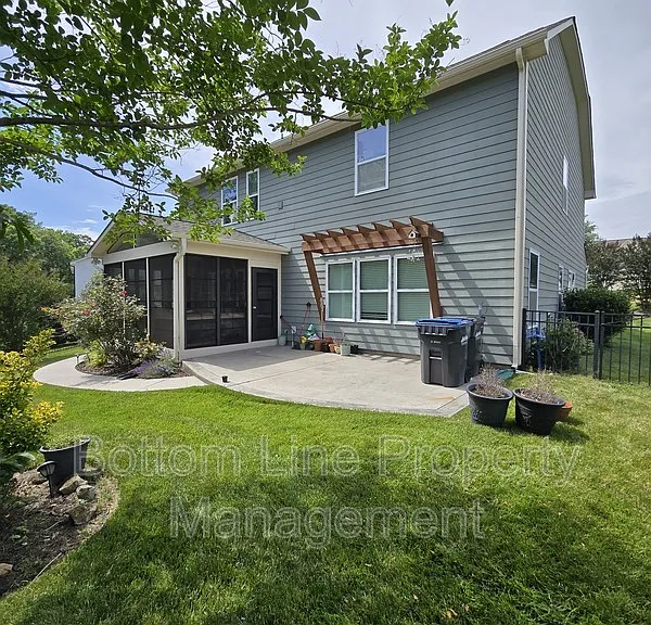 7138 Dove Field Ln — Photo 35