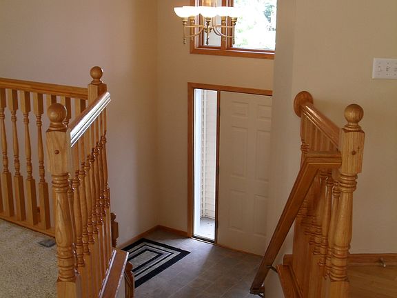 Spacious Entry Way