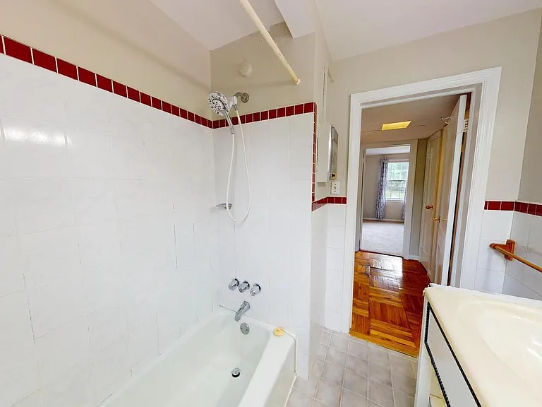 6512 Potomac Ave #A1 — Photo 12