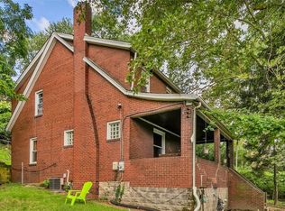 1701 Brinton Ave, Braddock, PA 15104