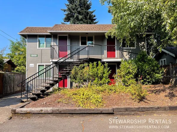 528 Tyler St APT 4, Eugene, OR 97402