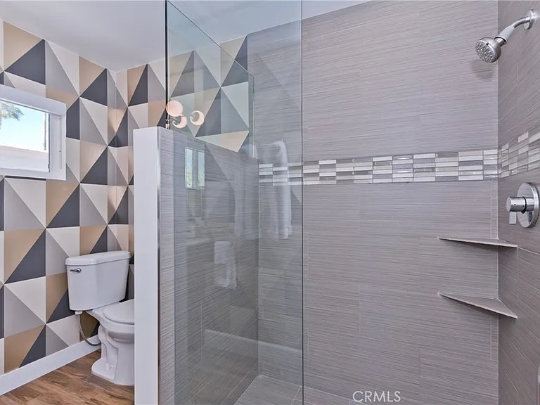 1057 E Marshall Way — Photo 23