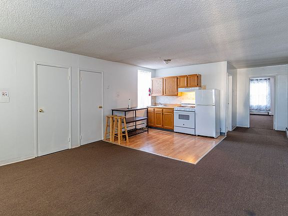 3rd image of 2400 S 4th St Floor 3