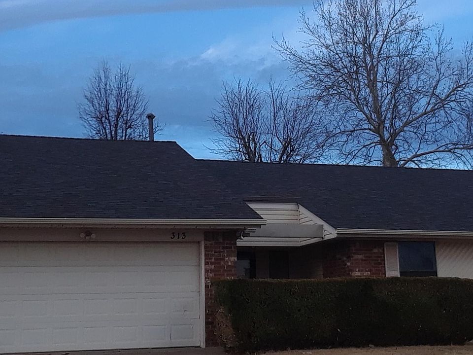 1st image of 313 E Meade Dr